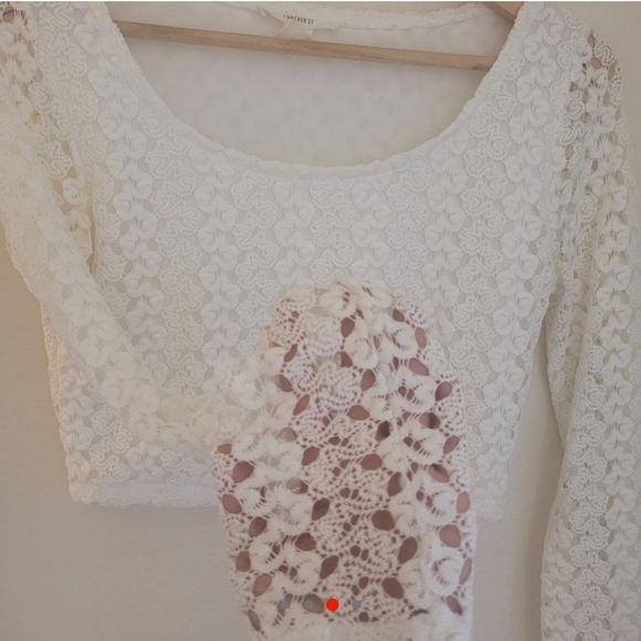 Forever 21 Crochet Lace White Crop Top Sheer Boho Beach Festival Y2K M - Picture 3 of 4